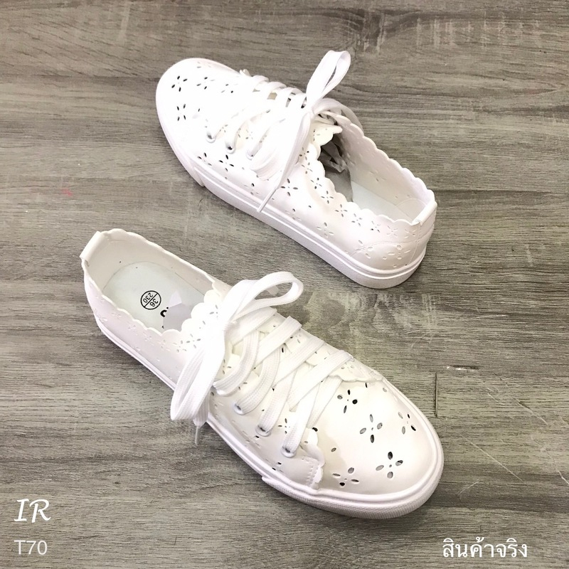 ผ้าใบหนังพียูนิ่มมากๆฉลุลายแต่งเชือกผูก (IR T70) ส้นยางกันลื่นหนา 0.5 นิ้ว (รุ่นนี้มาใหม่นะคะ)