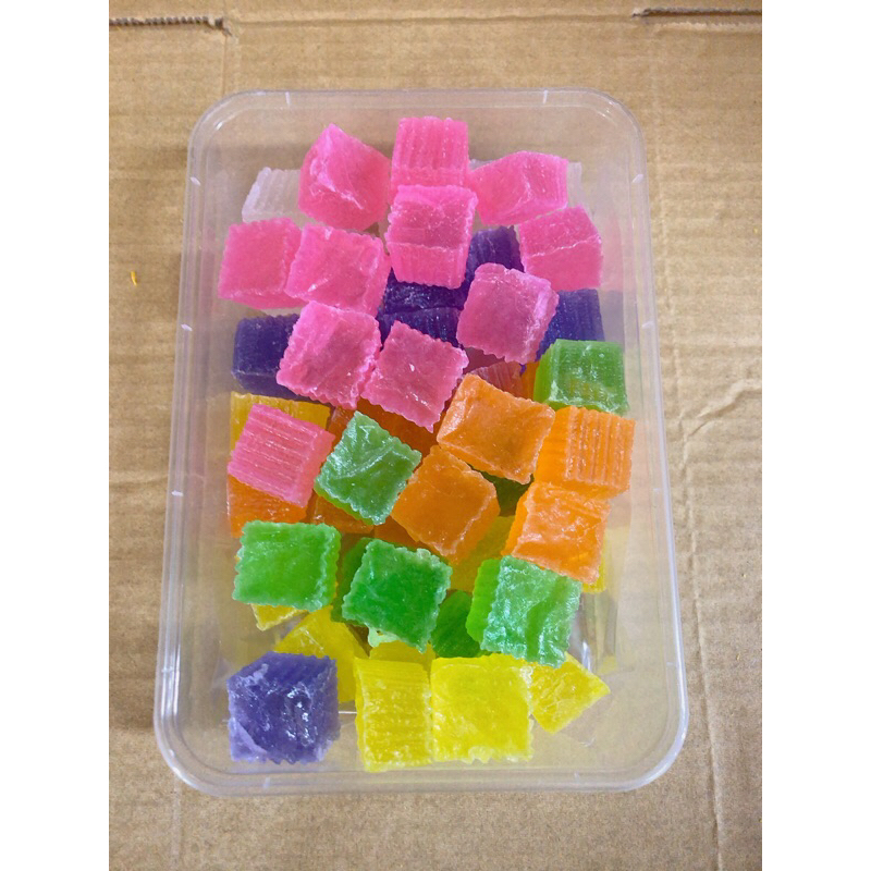 วุ้นกรอบใหญ่คละสี กล่องละ69บ.น้ำหนัก300กรัม พร้อมส่ง