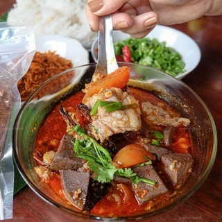 พริกน้ำเงี้ยวป้าพรรณ คั่วสำเร็จ ขนาด 1000 กรัม(พริกน้าเงี้ยว น้ำพริหอ่อง)
