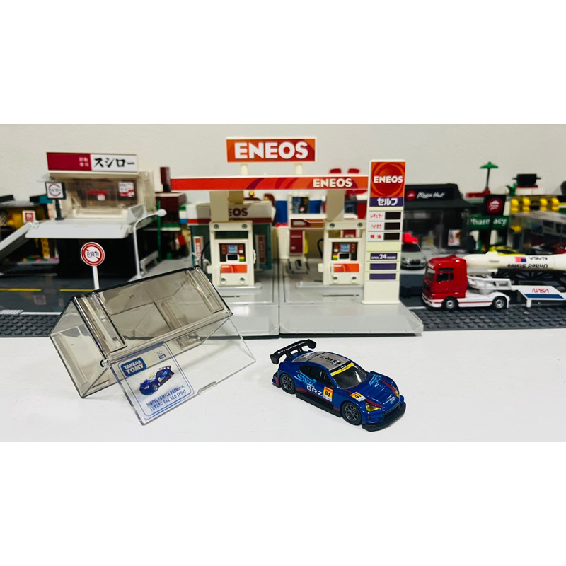 MODEL TOMICA PREMUIM : SUBARU BRZ R&D SPORT No.18 + ACRYLIC COLLECTIN BOX
