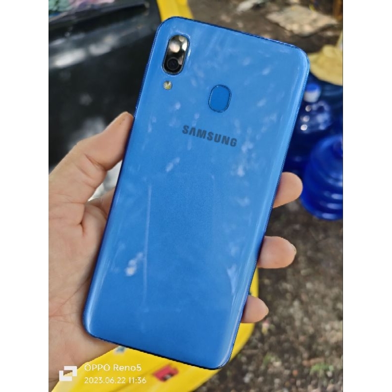 samsung galaxy a30 มือสองสภาพสวย