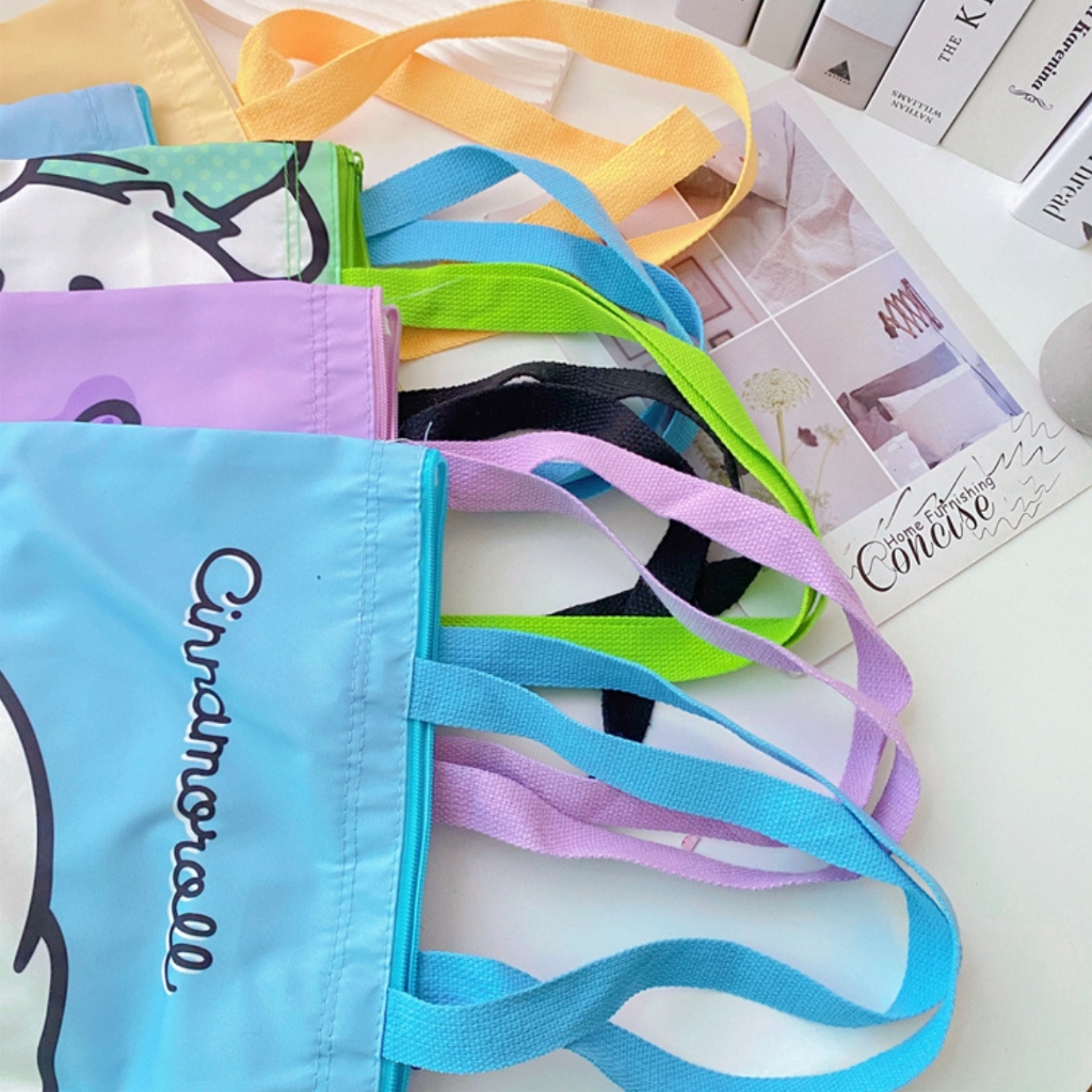 พร้อมส่ง💕 กระเป๋าผ้า ลายการ์ตูน มีซิป น่ารัก tote bag