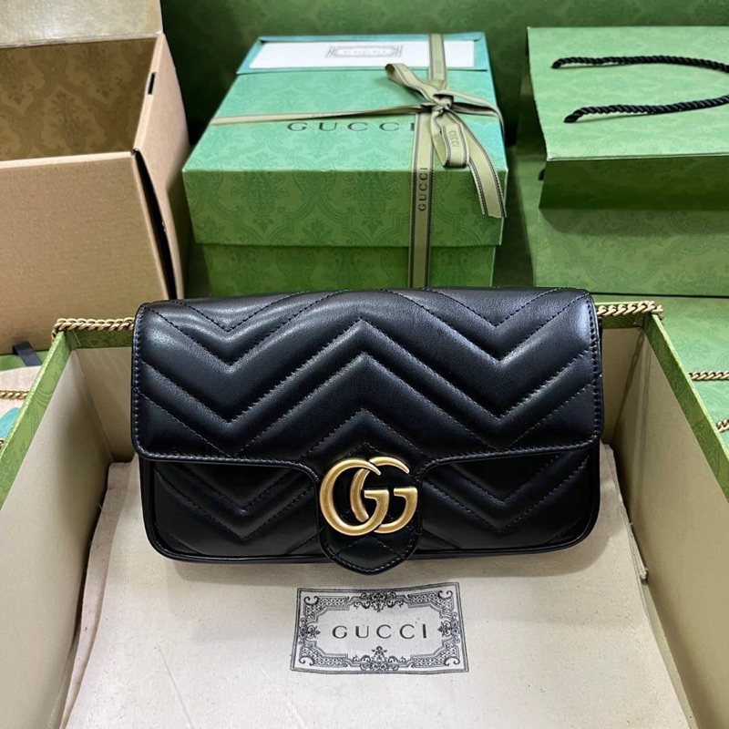 Gucci GG MARMONT MINI CARD CASE CHAIN WALLET(Ori)เทพ 📌size 21x12x5 cm. 📌สินค้าจริงตามรูป งานสวยงาม หนังแท้💯