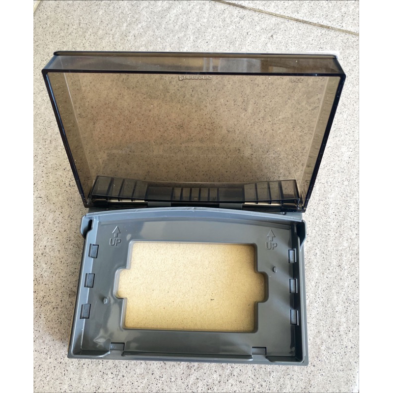 SALE Panasonic ฝาครอบพลาสติก กันน้ำ(WEG8981K)**ของแท้ ราคาถูกมาก**ใช้คู่กับฝา 2x4”