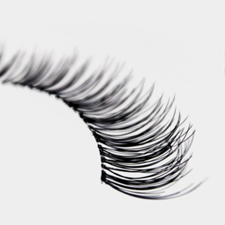 NEW Kiss Blooming Lash - Lily.