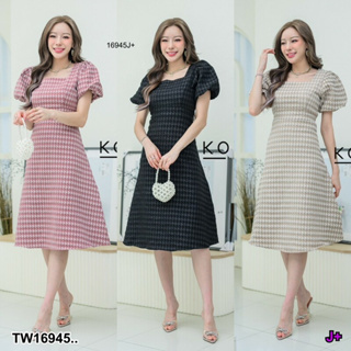 TT16945 มินิเดรส ลัคชูแขนบอลลูน ลายปั้มนูน Mini dress. Luck. Balloon sleeves. Embossed pattern..