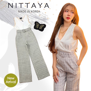 ราคาถูกที่สุด!! NITTAYA เซตเสื้อแขนกุดตรงเสื้อล้อมด้วยโซ่มาพร้อมกับกางเกงขายาว+เข็มขัด