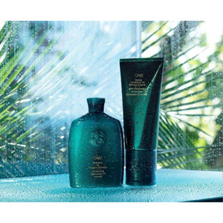 9.15 ลดอีก 335฿ โค้ดshopee[20DDXTRA915]  Oribe Moisture &amp; Control Shampoo &amp; Conditioner