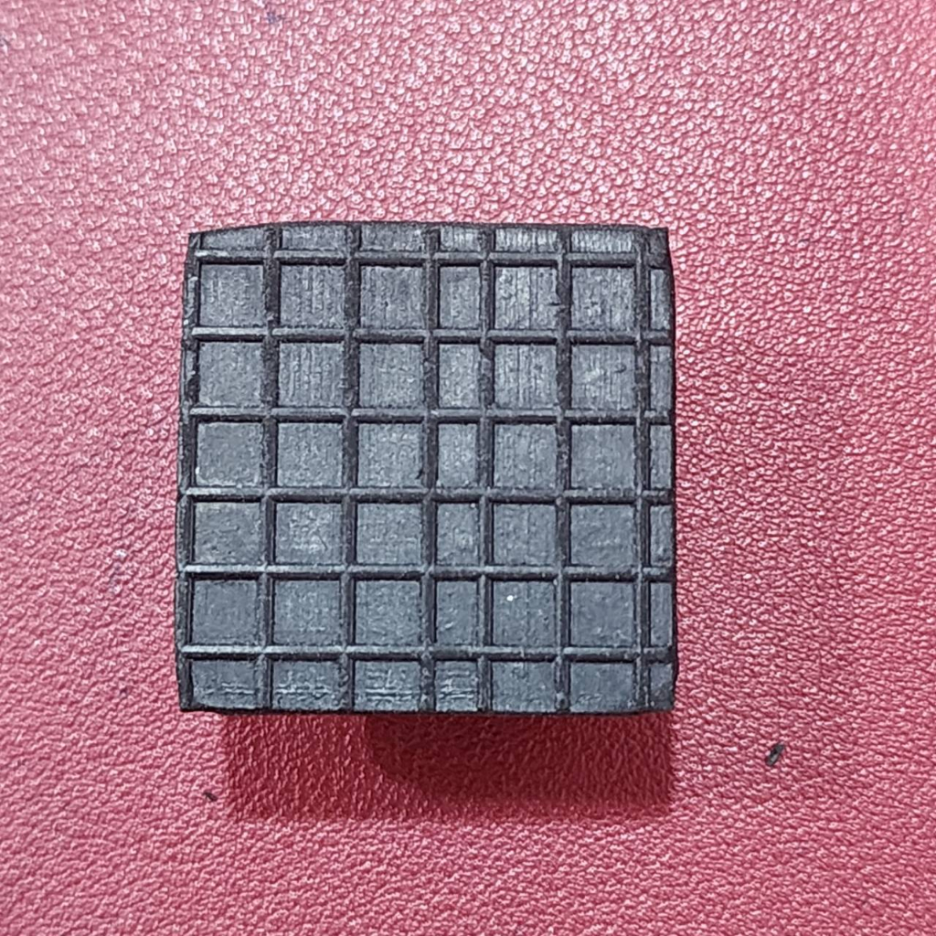 ยางรอง ขาโต๊ะ แบบ สวมใน ขนาด 1 นิ้ว (1