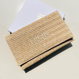 (New/แท้💯) กระเป๋าเครื่องสำอาง Dior summer pouch กระเป๋าสานดิออร์