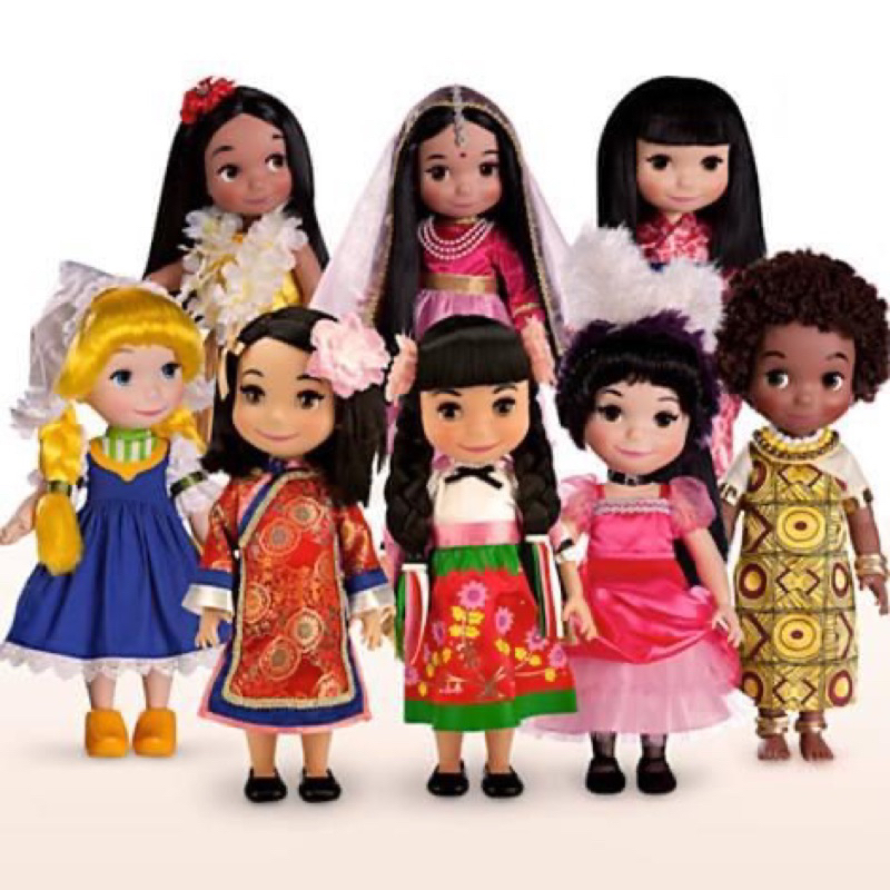 Small  world " Dolls from Disney " Singing Dolls