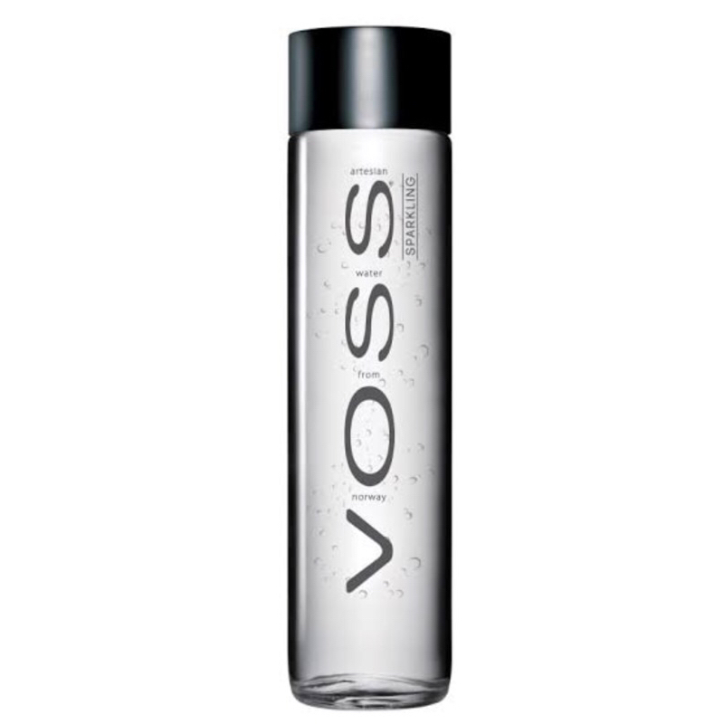 วอสส์ VOSS สปาร์คกิ้งน้ำแร่ธรรมชาติ 800มล. (ขวดแก้ว)