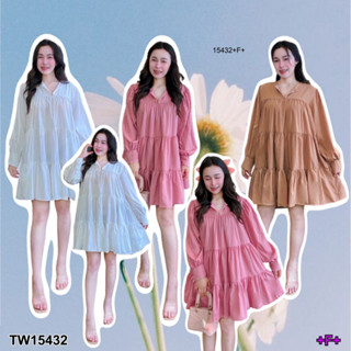 TwinsShopVip💗พร้อมส่ง TW15432 เดรสสีพื้นแขนยาวแต่งระบายเป็นชั้น Long sleeve solid color dress with layered det