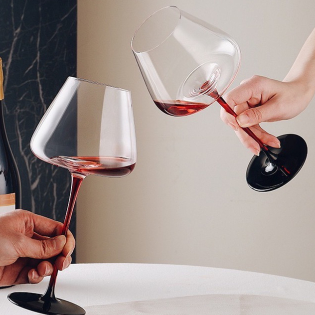 พร้อมส่ง[BK Holiday shop]แก้วไวน์ แชมเปญ เครื่องดื่มสังสรรค์ ใช้สังสรรค์พบปะ หรูขาแก้วแดงเป็นเอกลักษณ์UTL-202308 - รูปที่ 3