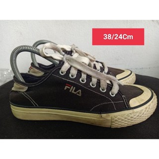 Fila Size 38 ยาว 24 Cm  รองเท้ามือสอง ผู้หญิง เท้าเล็ก  ผ้าใบ สวม แฟชั่น ลำลอง เที่ยว