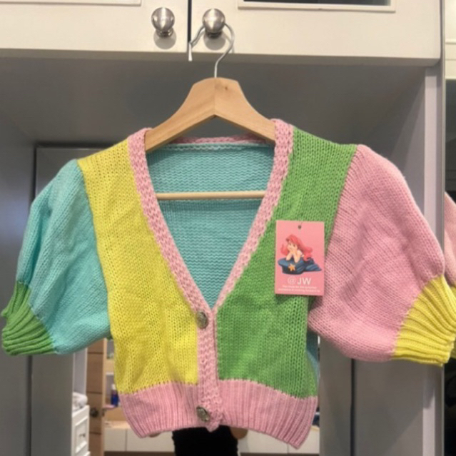 Used Crop Colorful Knit