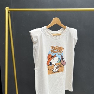 Snoopy เสื้อผู้หญิงเสริมบ่า ผ้า supersolf