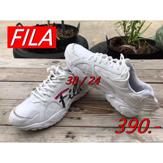 FILA รองเท้าผ้าใบ ใส่วิ่ง ใส่เที่ยว ใส่ไปฟิตเนต แมทกับชุดไหนก็สวย ใส่ได้ทั้งหญิงและชาย (มือสอง)