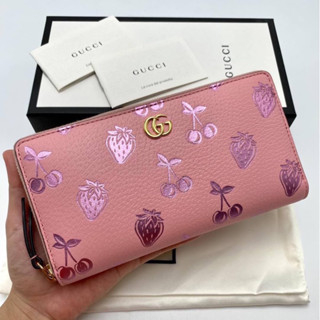 🦋สินค้าพร้อมส่ง🦋  New🤍Gucci อุปกรณ์ : กล่อง ถุงผ้า การ์ด  สวย เรียบ หรู ราคาดีมากก