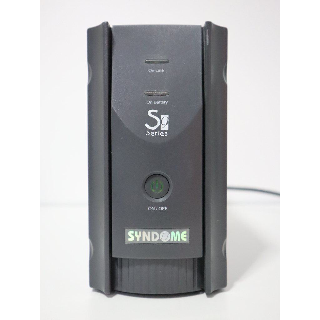 Syndome S-Nine (800VA/360Watt) - Syndome SYNDOME S9-800 (800VA/360Watt) Ups สำรองไฟ Syndome  มือสอง เครื่องเปล่าไม่มีแบต