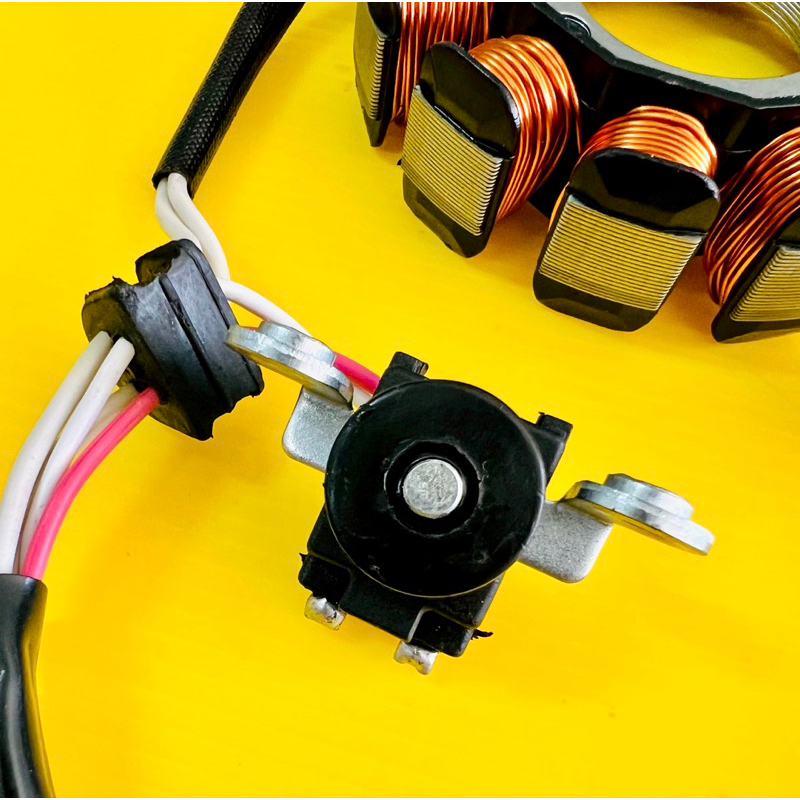 ฟิลคอยล์ R15 New 2017 ,Exiter ,MT15 แท้VCM(YAMAHA) ฟิลคอยล์r15new ฟิลคอยล์อาร์15 ฟิลคอยล์exciter มัดไฟr15 มัดไฟexciter - รูปที่ 4