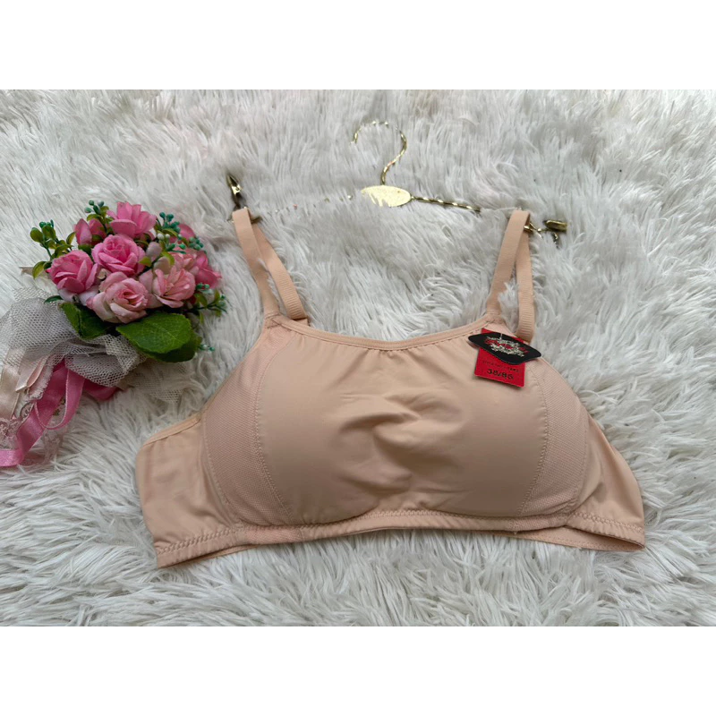 ชุดชั้นในทรงสปอร์ต (ขนาด 36-42 )ยี่ห้อNo’s bra no.3281 คัพA ไร้โครง ฟองบาง บังทรง ผ้าดีมาก