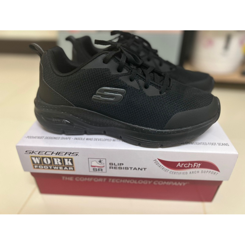 Skechers Arch Fit Shoes Women รองเท้าผ้าใบผู้หญิงมือสอง