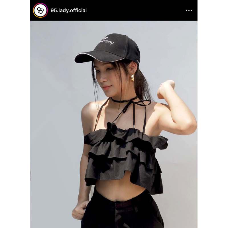 ส่งต่อเสื้องานป้ายร้าน 95.lady.official สีดำ