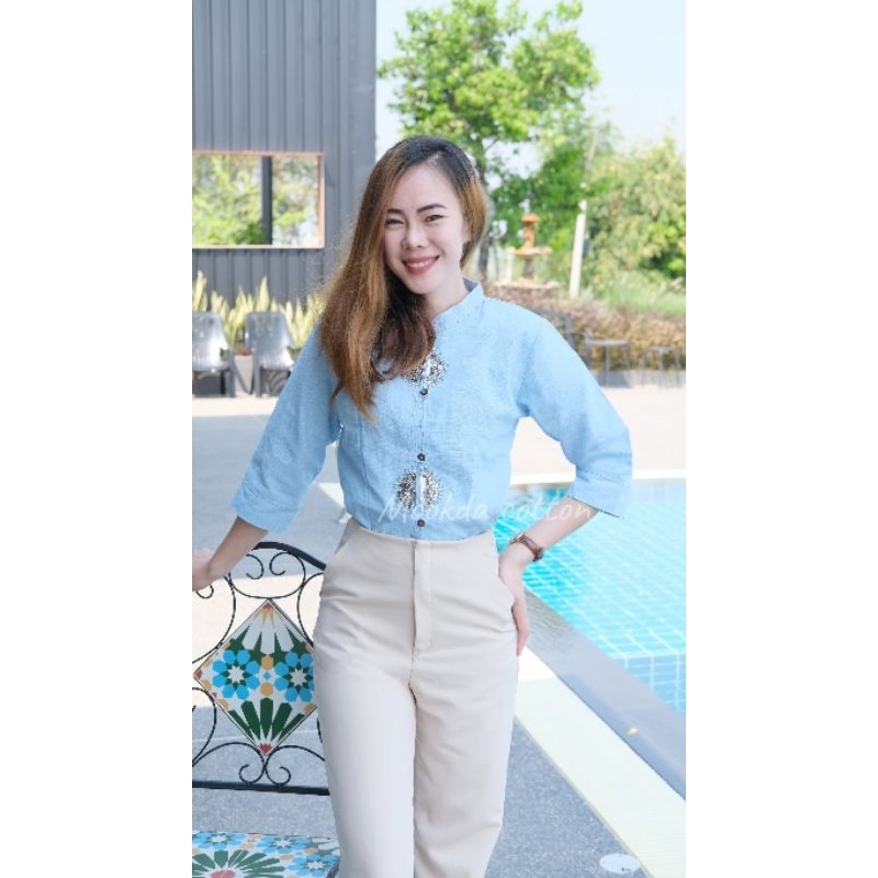 เสื้อผ้าฝ้ายคอจีนครึ่งเสี้ยวเเขนสามส่วน