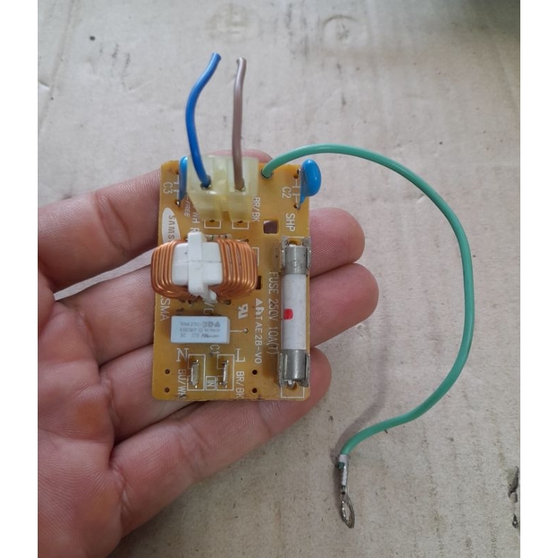 บอร์ดไฟเข้าไมโครเวฟ Samsung ME711K , MW71B มือสองของแท้ 100% แถมฟิวส์ขนาด 10A.