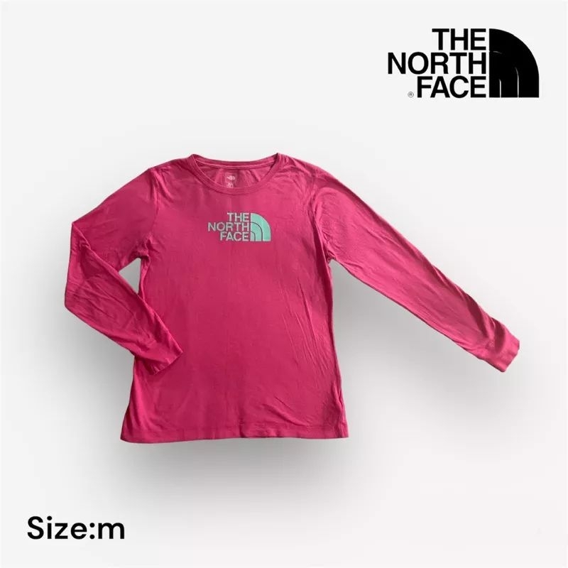 The North Face เสื้อสเวตเตอร์ แขนยาว คอกลม สีแดงอ่อนบานเย็น สกรีนโลโก้แจ่มสวย ไซส์M 38"มือสอง ของแท้