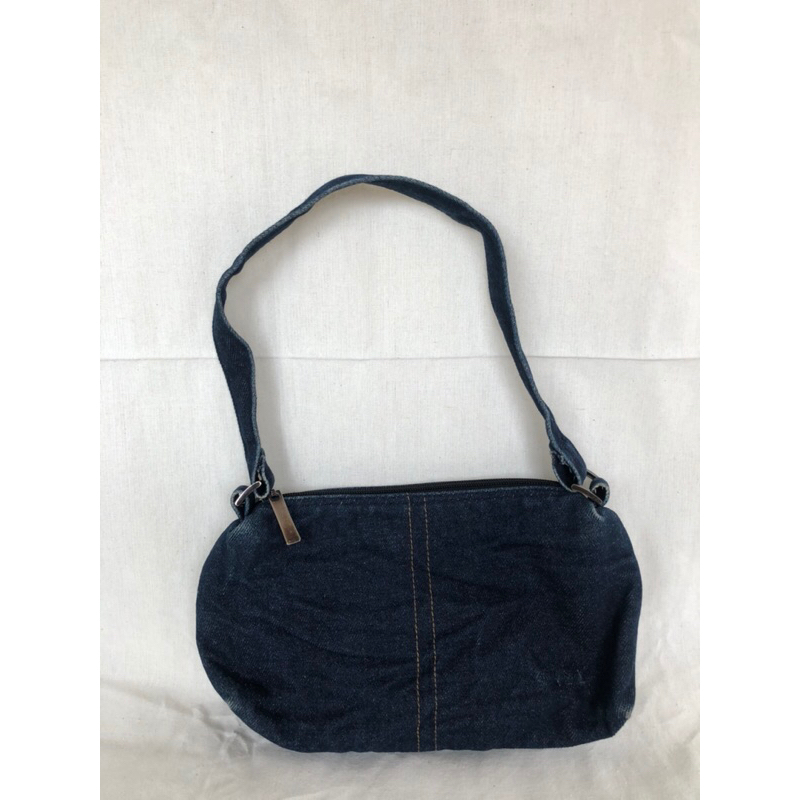 กระเป๋าสะพายหรือถือ y2k