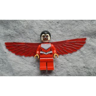 Lego Falcon - Red Item No: sh099