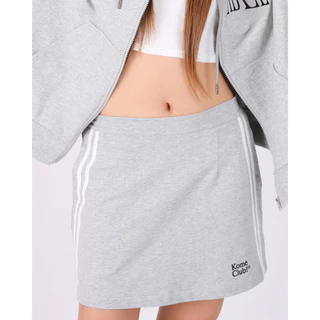 kome.offi กระโปรงสั้น รุ่น Giselle skirt