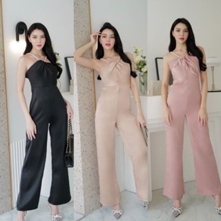 ✨✨ꫛꫀꪝ  ✨✨KEWLADA COLLECTION
(เกว-ลดา) 
Krislen Jumsuit 
จั๊มสูทขายาวผ้าซาตินเกรดพรีเมี่ยมทรงแพง เรียบหรูยืนหนึ่ง