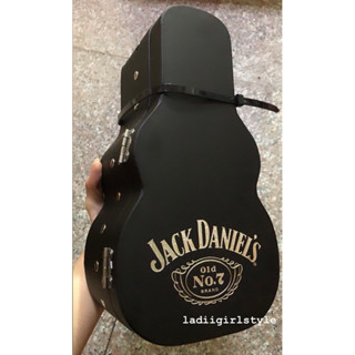 [พร้อมส่ง] ของสะสมกล่องกีต้าร์ แจ็คแดเนียล Jack Daniel’s เท่มาก สายสะสมห้ามพลาดเลยค่ะ😎