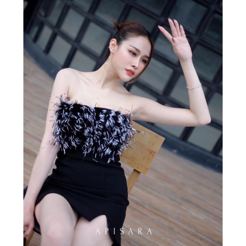 ร้านเช่าชุด เช่า290บาท/5วัน ทักแชทก่อนสั่งค่ะ เช่าชุดออกงาน แบรนด์ Apisara ชุดขนนกปาร์ตี้ ชุดขนนกสีด