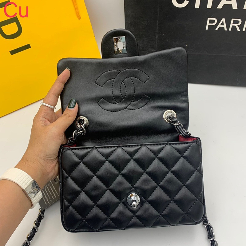 [The.OiL] พร้อมส่งจ้า กระเป๋าสะพายข้างได้ถือได้ Size 8” นิ้วงานสวยมากแม่