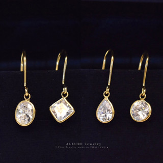 ต่างหูเงินแท้ 925 ชุบเคลือบทองคำ ประดับเพชร CZ Swiss Diamond ตะขอฮุก [ 𝐆𝐢𝐧𝐧𝐲 - 𝐀𝐥𝐥𝐮𝐫𝐞 𝐉𝐞𝐰𝐞𝐥𝐫𝐲 ]