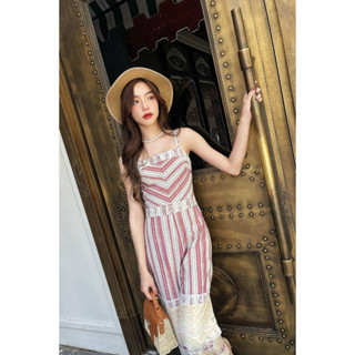 Hannah Lace Jumpsuit จั๊มสูทขายาวผ้าลินินทรงสวย หรูหรา ผู้ดี ไม่รั้งเป้า ใส่แล้วดูสูง ขายาว แต่งลูกไม้พรีเมียม ดูสวยแพง