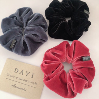 DAy 1 scrunchies โดนัทมัดผม ยางรัดผม size L