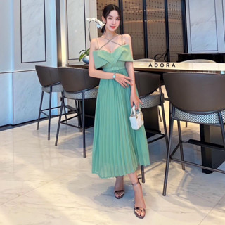 ADORA เดรสสายเดี่ยวอัดพีท ออกแบบโบว์ใหญ่