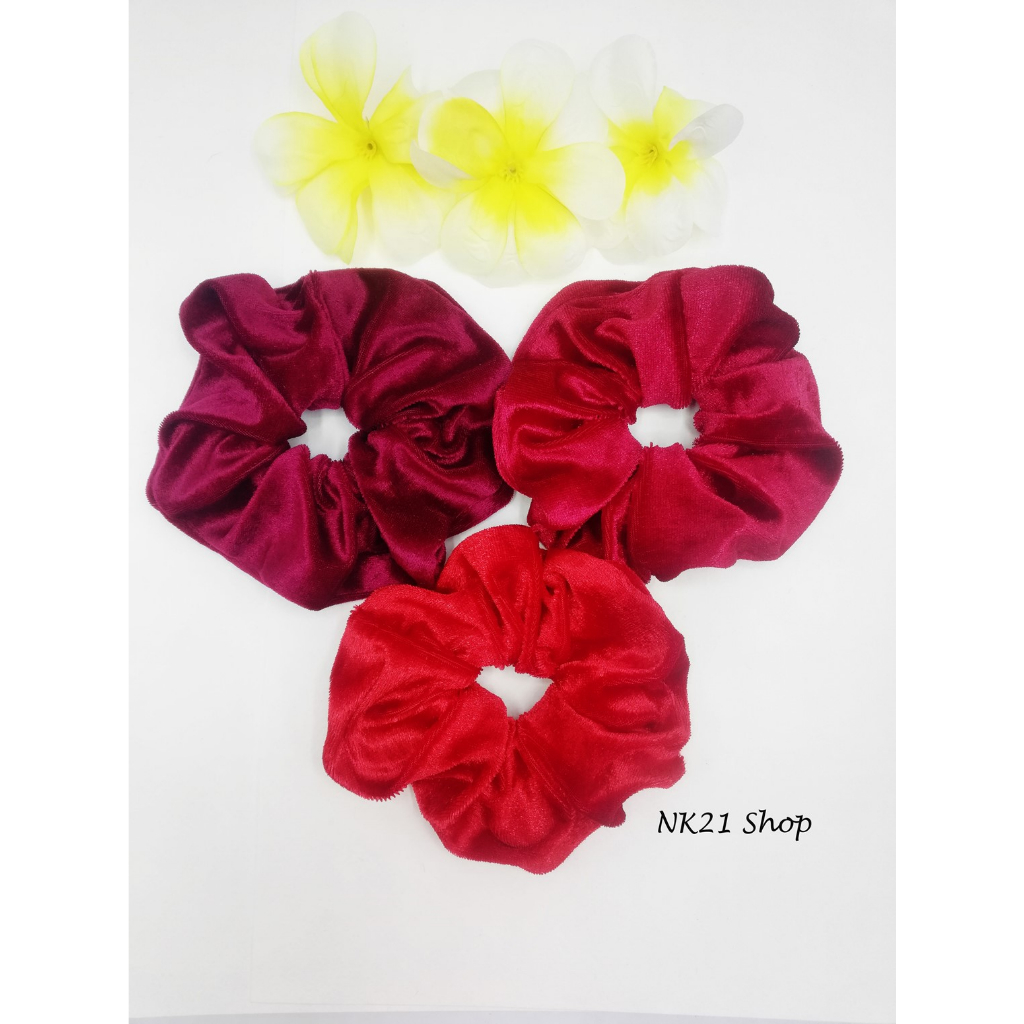 NK21​โดนัท​รัด​ผม​ หนังยาง​รัด​ผม​ ผ้ากำมะ​หยี่​ สีเเดง Red Velvet Scrunchies