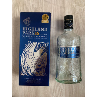 (มีแต่กล่อง ขวด ไม่มีเหล้า) Highland spark 16 years old : Wings of The Eagle / Whisky Bottle