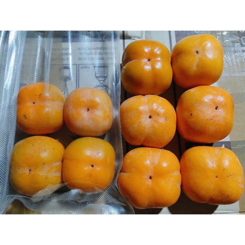ลูกพลับP2หวานกรอบสดแพ็คสูญญากาศ/ 1กิโลพร้อมทาน/พร้อมส่ง