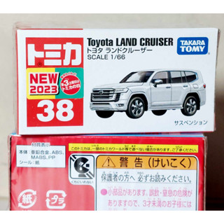 FL โมเดลรถโตโยต้าขนาดเล็ก โทมิก้า 🧩 Takara Tomy Tomica No.38 First Lot 2023 Toyota LAND CRUISER ใหม่กล่องสวย พร้อมจัดส่ง