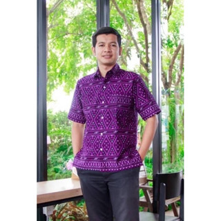 เสื้อเชิร์ตผู้ชายลายแพรวาอัดกาว