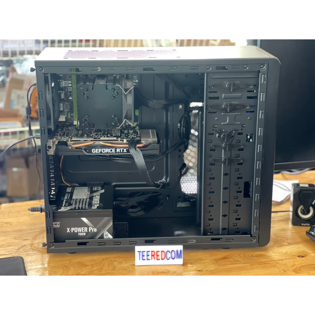 คอมประกอบ24เทรด คอมปล่อยบอท เล่นเกมส์ ทํางาน ตัดต่อ CPU xeon xeon 2696v2 12c/24t / RAM16-64GB SSD M.