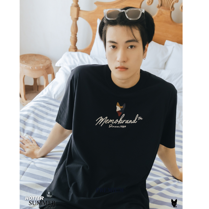 AEIOU เสื้อยืด Memo Supersoft Premium งานปัก รุ่น Memo Collage สินค้าลิขสิทธิ์แท้