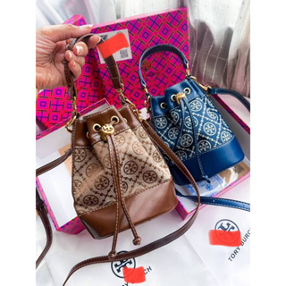 กระเป๋า Tory ขนมจีบ รุ่นฮิตตตตตTory Burch รุ่น T Monogram Jacquad Mini Bucket Bag